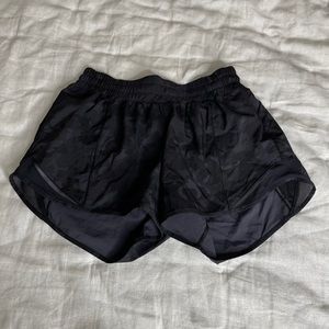 Lululemon camouflage short